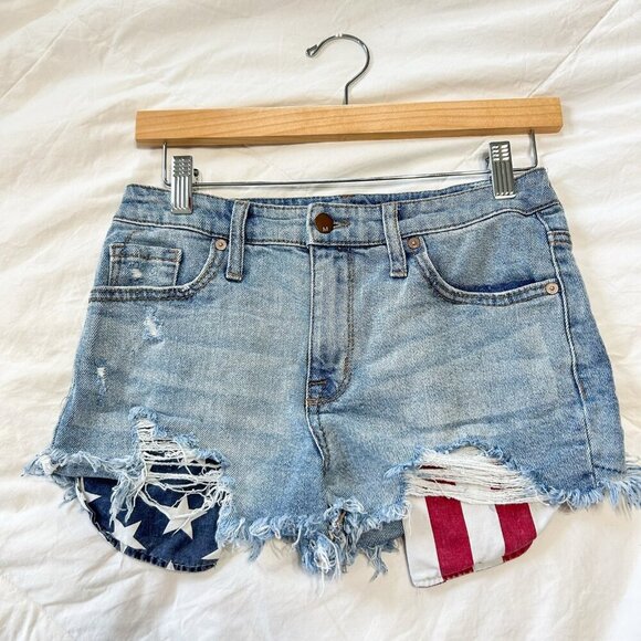Mossimo High Rise Distressed Denim Shorts 4/27 Stars & Stripes Patchwork - Picture 1 of 3